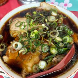 中華そば並900円+ライス中200円