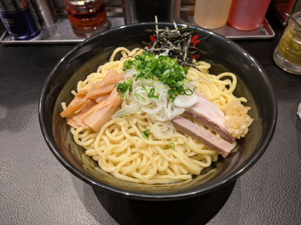 「油そばW盛」@東京油組総本店 船橋組の写真