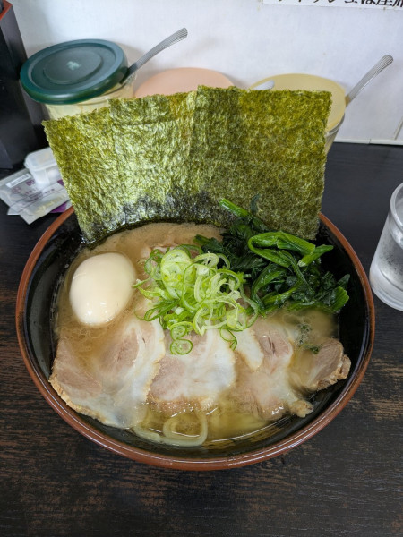 「豚骨醤油チャーシュー麺」@雷家の写真