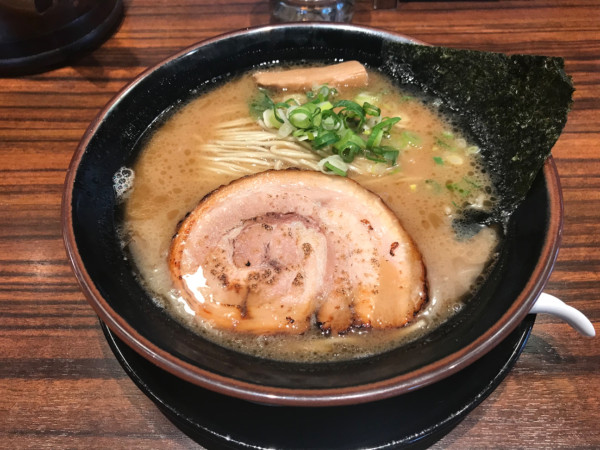 「中華蕎麦 890円」@中華そば ひら井 たまプラーザ店の写真