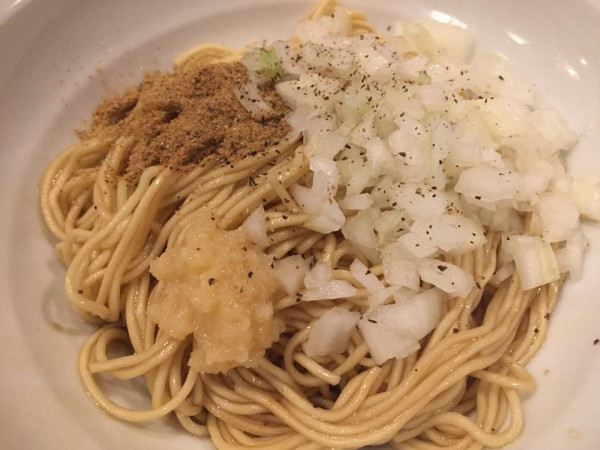 「黒酢の和え玉」@灰汁中華 丿貫 福富町本店の写真