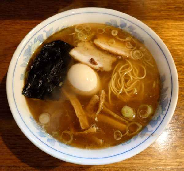 「ラーメン+味玉(750円)」@らーめん 丸長の写真