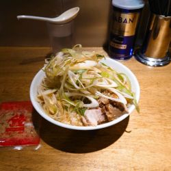 【限定】ラーメン B