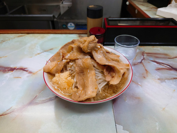 「特チャーシューメン」@らーめん ましまし亭の写真