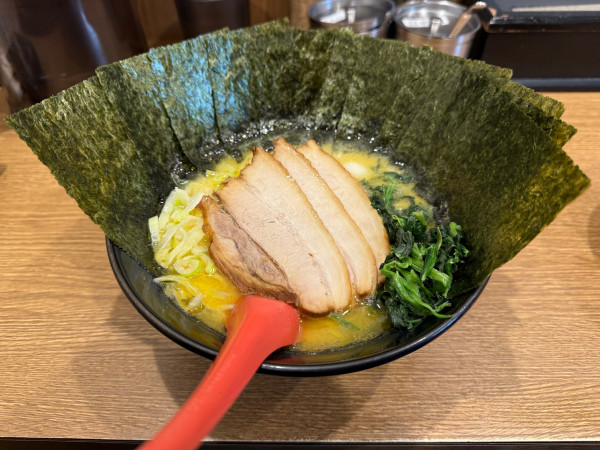 「塩スペシャル　硬め濃いめ多め」@武松家 駅前大通り店の写真