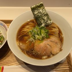 イリコそば（1000円）