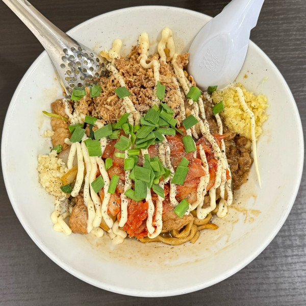 「汁なし ¥1,000」@元祖スタミナ満点らーめんすず鬼 狭山ヶ丘分店の写真