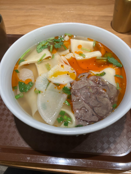 「酸菜牛肉麺」@花臨蘭州牛肉麺の写真