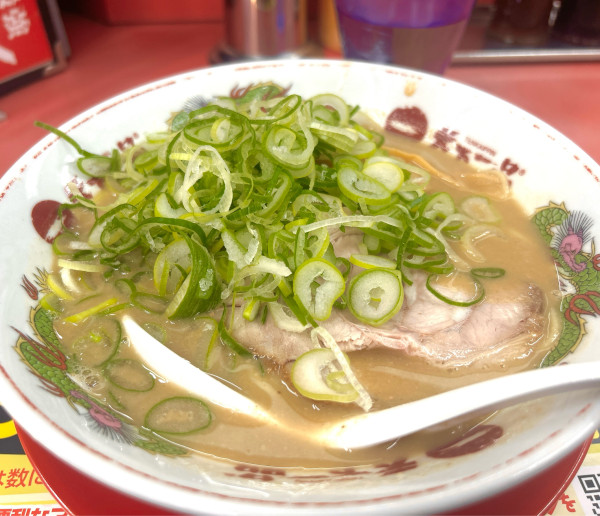 「こってり（並）＋ネギ＋半ライス」@天下一品 駒沢店の写真