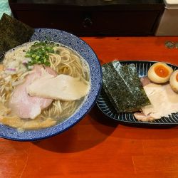 特製淡麗煮干しそば（1,000円）