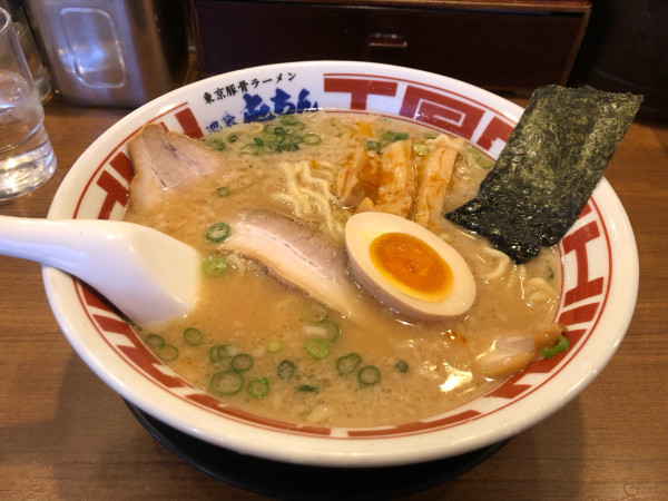 「東京豚骨ラーメン」@屯ちん 池袋本店の写真