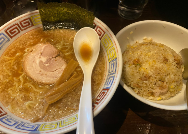 「Aセット　1300円」@麻布ラーメン 麻布十番店の写真