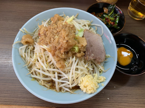 「ラーメン（150）アブラ増しカラメニラキムチ生玉子TＰ」@立川マシマシ 栄住吉店の写真
