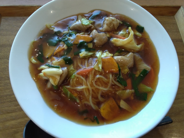 「東海スタミナラーメン830円(冷やし)」@東海パーキングエリア下り スナックコーナーの写真