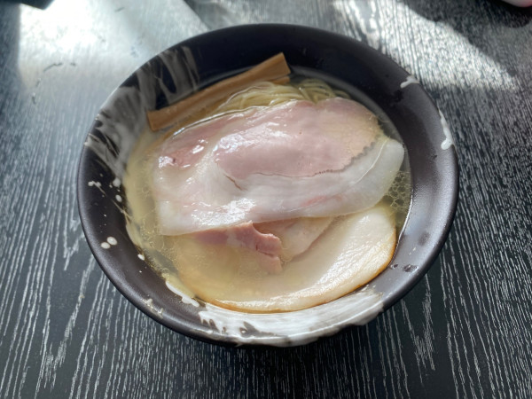 「本店仕様塩らぁ麺」@飯田商店 湯河原本店の写真