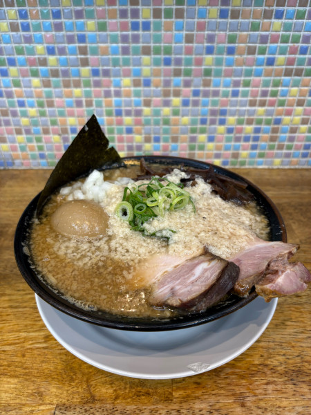 「味玉背脂煮干ラーメン」@中華蕎麦 丸め 東久留米店の写真