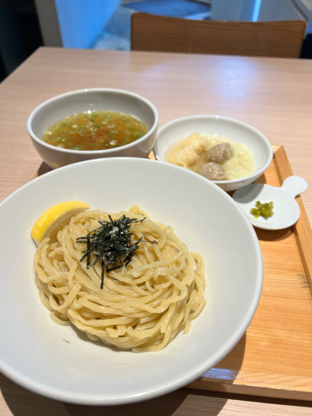 「特製つけそば」@ワンタン麺専門店 たゆたふの写真