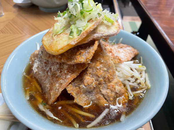 「ミックスラーメン」@宝来軒の写真