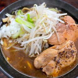 限定　カレーラーメン　マー油入り