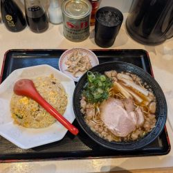 ラーメン半ちゃんセット