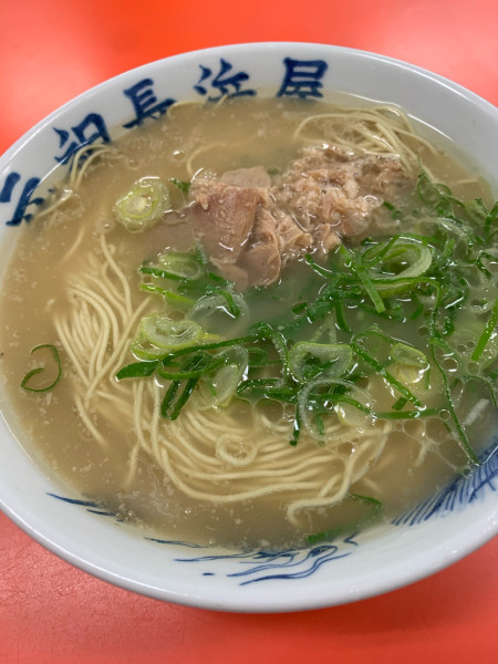 「ラーメン　ベタ生　550円」@元祖 長浜屋の写真
