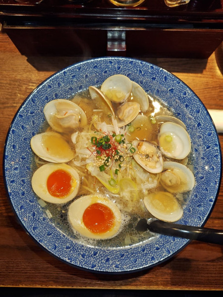 「はまぐりラーメン+味玉」@和風楽麺 四代目 ひのでやの写真