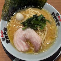 ラーメン　小ライス