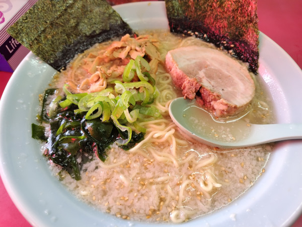 「塩ラーメン800円」@ラーメンショップ幸手 金田亭の写真