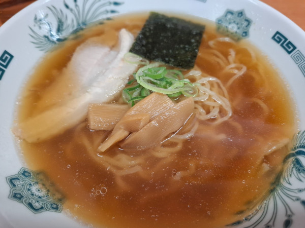 「中華そば４２０円」@日高屋 九段下店の写真