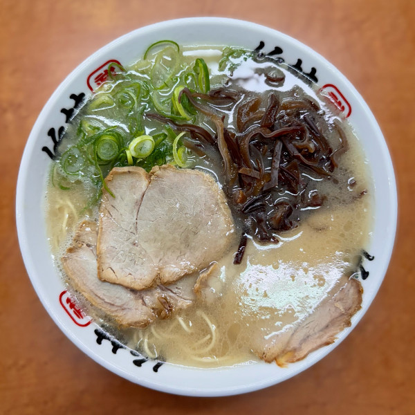 「ラーメン（750円）」@博多ラーメン 竹林 伊万里店の写真