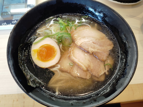 「厳選素材の貝節塩ラーメン　　506円」@はま寿司     川崎平店の写真
