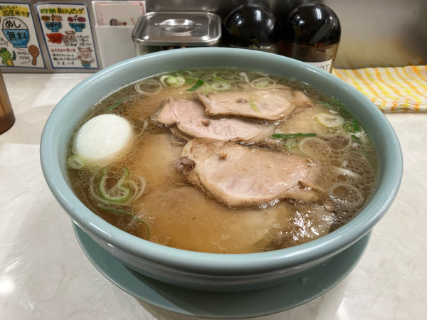 「チャーシュー麺　大盛り　ゆで卵」@川口トラちゃんラーメンの写真