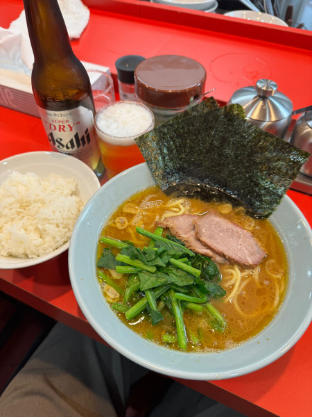 「並ラーメン」@横浜家系ラーメン 黄金家 新町店の写真