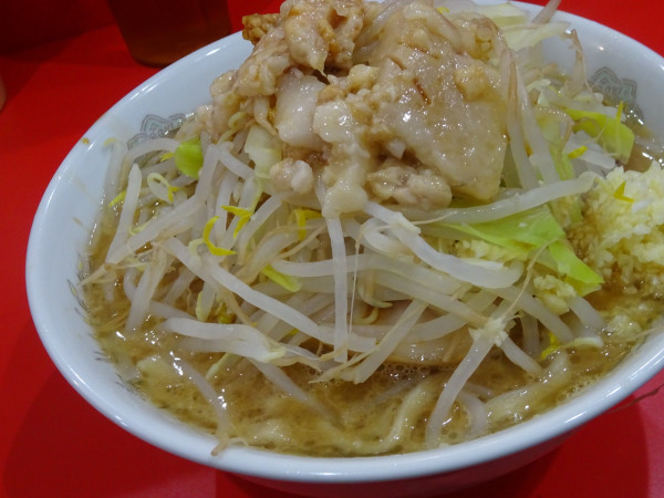 「小ラーメン　750円」@ラーメン二郎 朝倉街道駅前店の写真