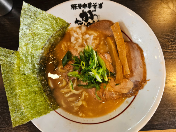 「豚骨中華そば」@豚骨中華そば がんたれの写真