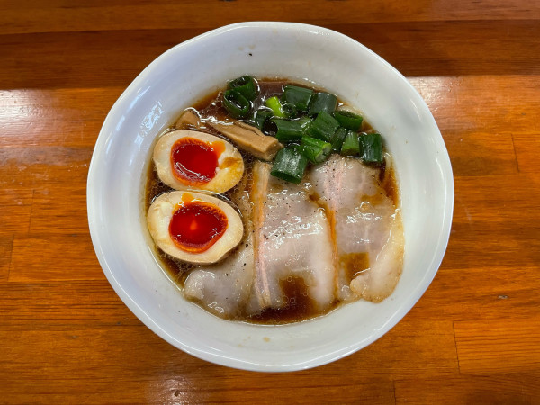 「中華そば(¥800) 蘭王煮玉子(¥150)」@醤油と貝と麺そして人と夢の写真