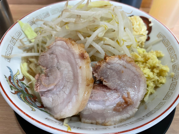 「ミニラーメン950円」@ラーメン豚山 金沢文庫店の写真