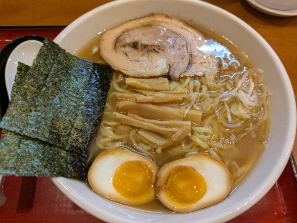 「中華麺(900円)＋味玉(50円)」@めん 和正の写真