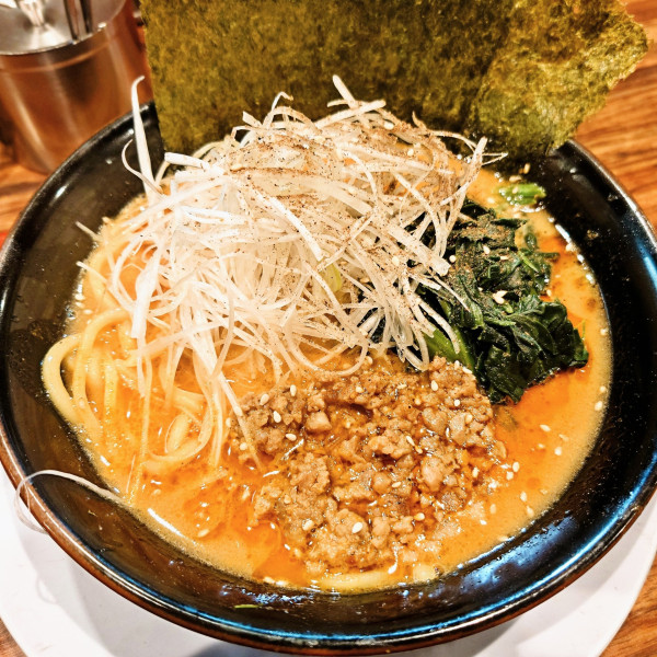 「担々麺＋追い飯」@横浜家系ラーメン 清六家 守谷店の写真