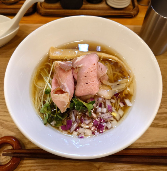 「昭和らぁ麺+チャーシュー(1380円)」@昭和らぁ麺の写真