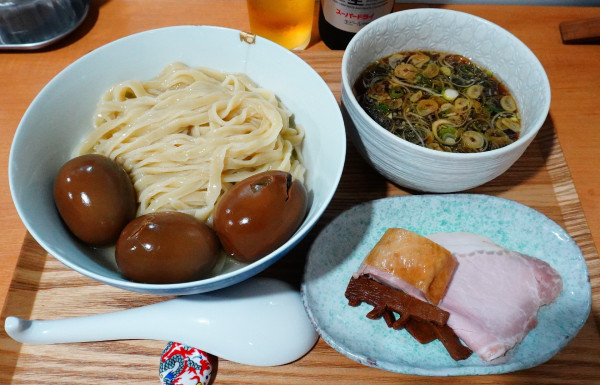 「つけめん（醤油）＋味玉＋瓶ビール（小瓶）」@らーめん亭 ひなり竜王の写真
