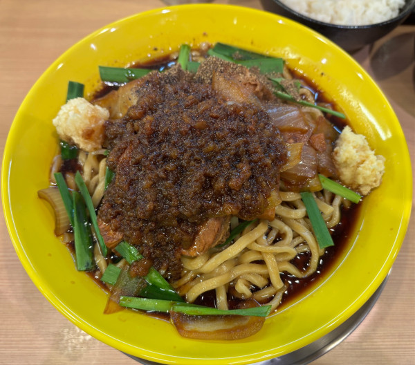 「スタメン醤油　大盛　+   Aセット」@スタミナラーメン天邪鬼の写真