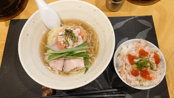 「淡麗蟹そば＋かにめし」@Ramen&Bistro Crab Clubの写真
