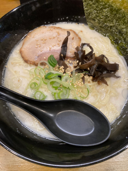 「豚骨ラーメン」@麺処 六伍郎の写真