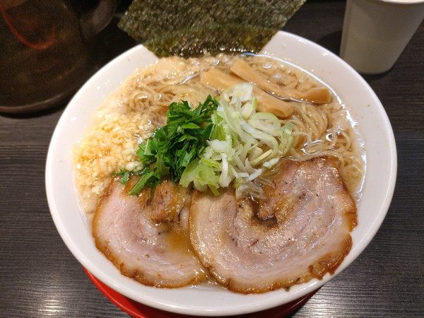 「背脂醤油ラーメン大盛」@麺匠 一穣の写真