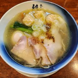 特製塩ラーメン