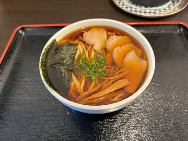 「ラーメン並¥650」@まる泰商店の写真