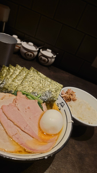 「チャーシュー麺　ライス」@らーめん飛粋の写真