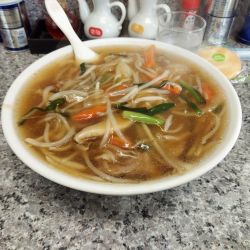 もやしソバ 750円