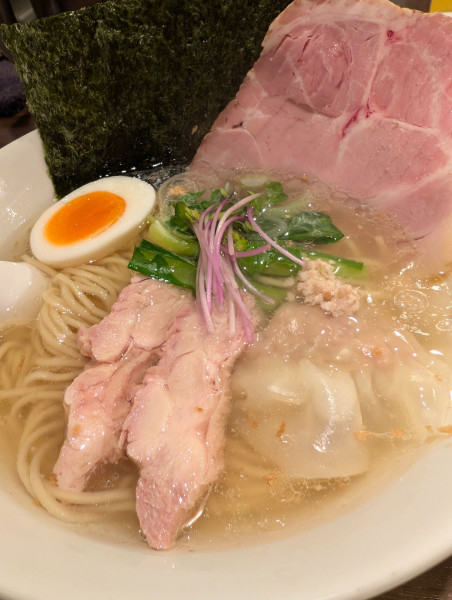 「特製塩生姜らー麺」@塩生姜らー麺専門店MANNISHの写真